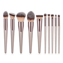 Load image into Gallery viewer, 10 pièces/ensemble pinceaux de maquillage Champagne ensemble pour fond de teint cosmétique poudre blush fard à paupières kabuki mélange maquillage brosse outil de beauté