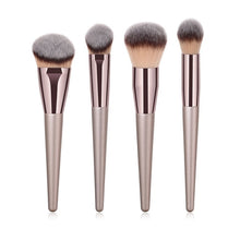 Load image into Gallery viewer, 10 pièces/ensemble pinceaux de maquillage Champagne ensemble pour fond de teint cosmétique poudre blush fard à paupières kabuki mélange maquillage brosse outil de beauté