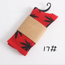 Load image into Gallery viewer, Winter high Quality Harajuku chaussette Style Weed Socks For Women Men&#39;s Cotton Hip Hop Socks Man Meias Mens Calcetines
