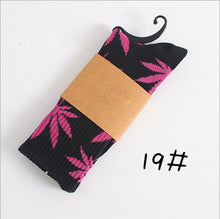 Load image into Gallery viewer, Winter high Quality Harajuku chaussette Style Weed Socks For Women Men&#39;s Cotton Hip Hop Socks Man Meias Mens Calcetines
